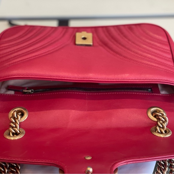 Authentic Gucci GG Marmont small matelassé shoulder bag - Picture 8 of 8